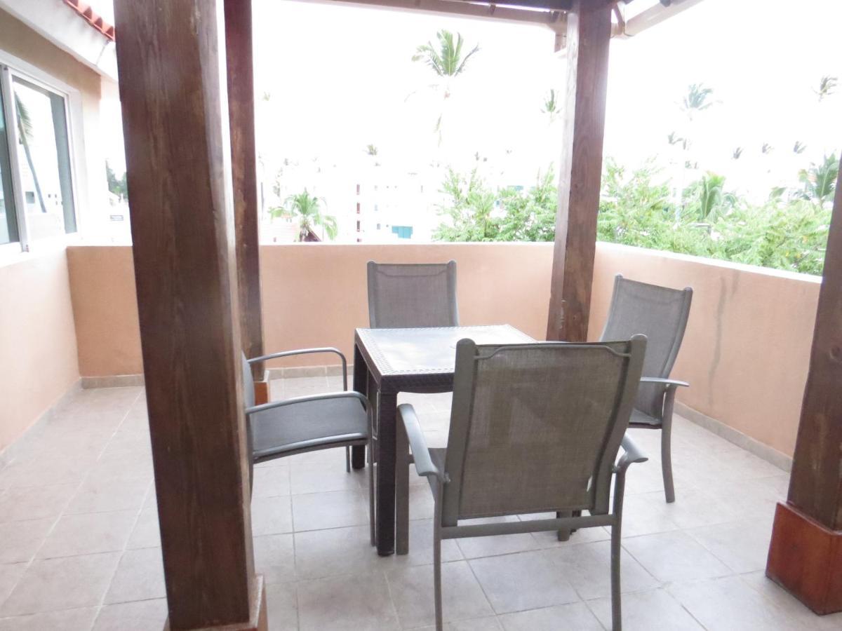 Hostel Punta Cana Exterior photo
